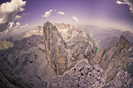 Reinhard Kleindl und Armin Holzer begehen erstmals Highlines an den Drei Zinnen